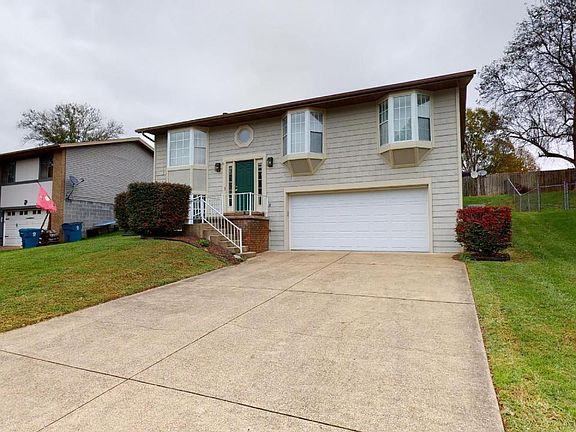 2nd image of 24 Colonial Ct