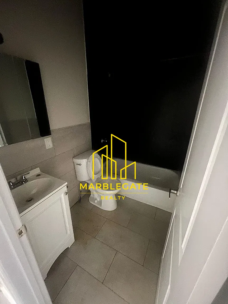 Studio, 550 sqft, $1,050 — Photo 1