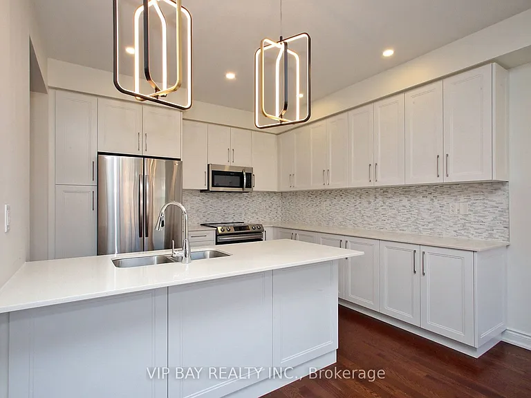 8 Tremoy Rd — Photo 7