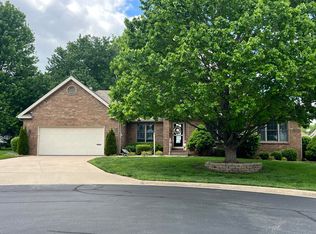 3700 E Dartmoor Ct, Springfield, MO 65802