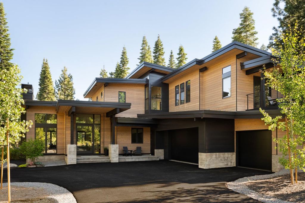 9290 Brae Road 2