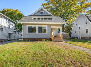 1035 Oakland Ave, Akron, OH