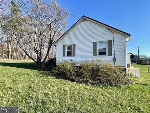 4th image of 2092 Rocksprings Rd