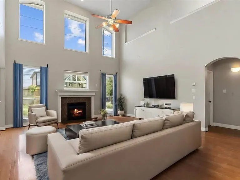3531 Shoreview Ln — Photo 3