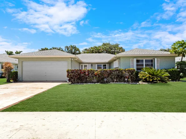 10911 Green Trail Drive S, Boynton Beach, FL 33436