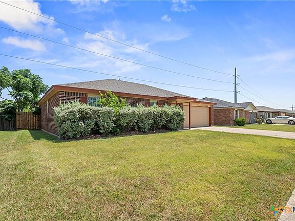 4th image of 3107 Tom Lockett Dr