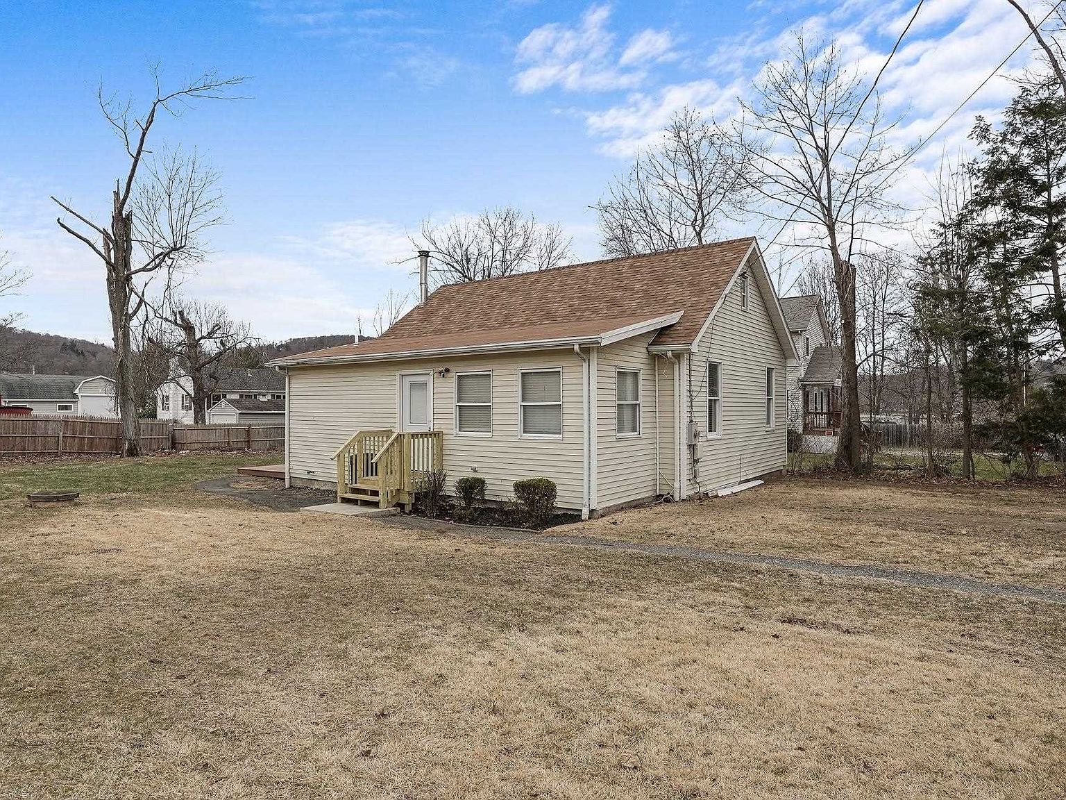 7 Pocantico Rd, Kent Lakes, NY 10512 Zillow