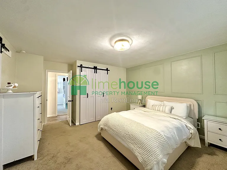 5 Baywood Ln — Photo 8