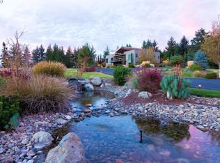 130 Cross Creek Dr, Roseburg, OR 97471