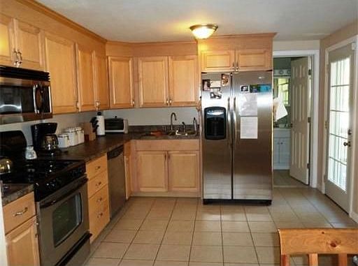 2nd image of 37 Phillips Dr