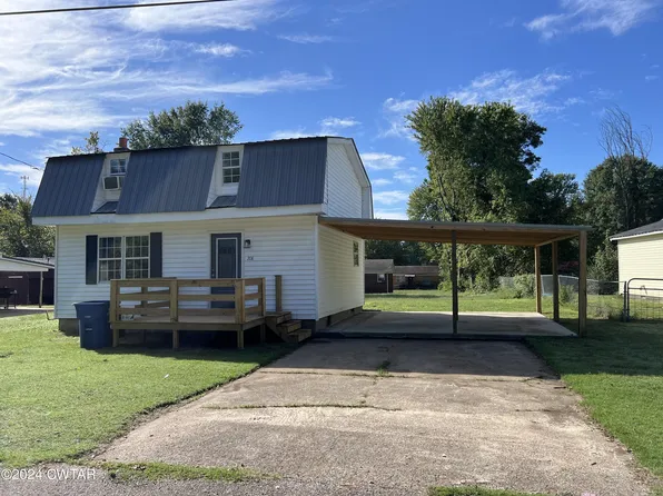 208 Harvard St, Greenfield, TN 38230