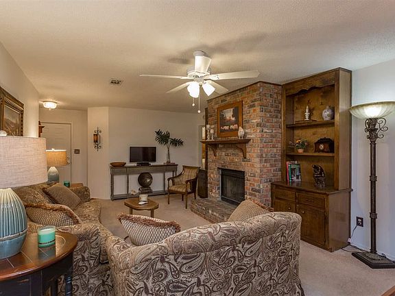 2nd image of 7808 Oak Forest Dr
