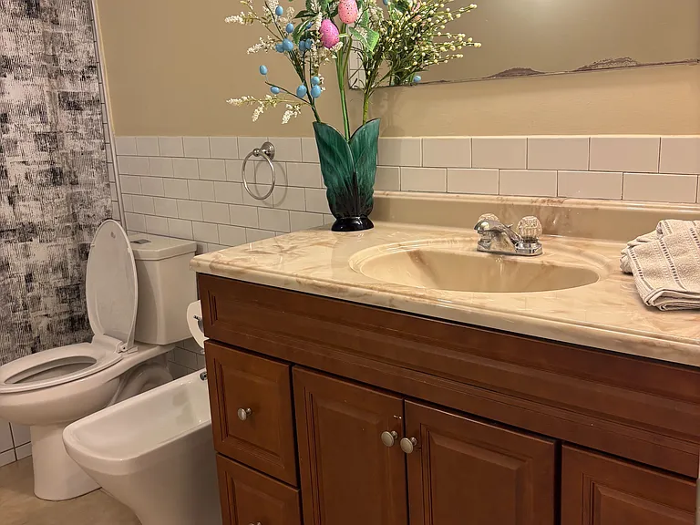 72 Button Rd #BASEMENT — Photo 11