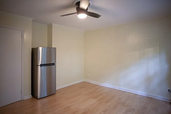 810 Old Pittsboro — Photo 3