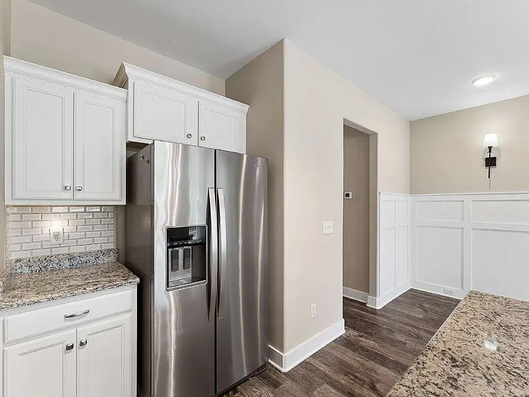 4113 Suntropic Ln — Photo 4