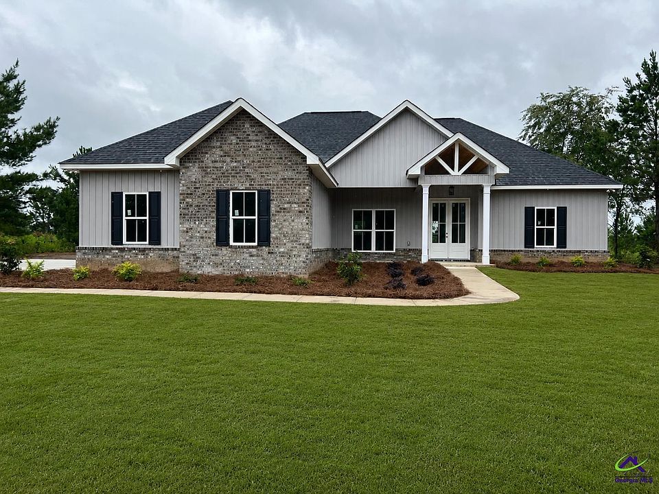 1st image of 226 Woodland Trl