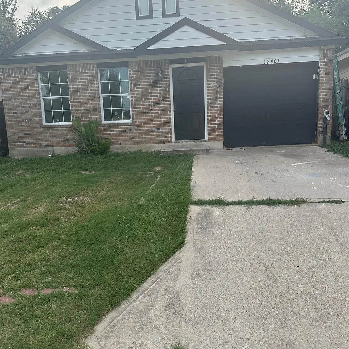 3 bed, 2.0 bath, 1230 sqft, $1,600 — Photo 1