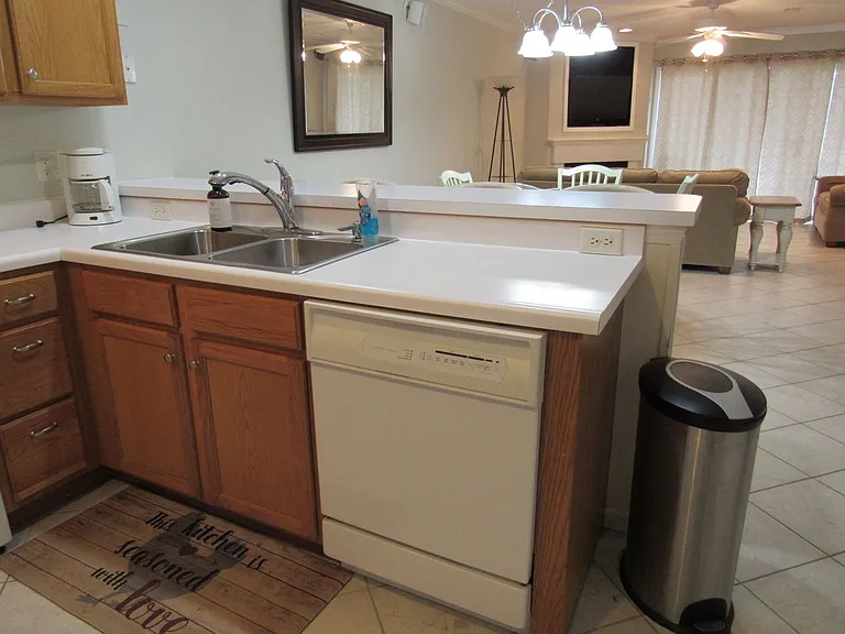 549 Park Place Dr #1D — Photo 6
