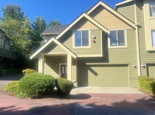 416 NW Pebble Ln, Issaquah, WA 98027