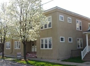 2203 65th St, Kenosha, WI 53143