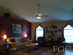 5th image of 4324 SW 5th Pl