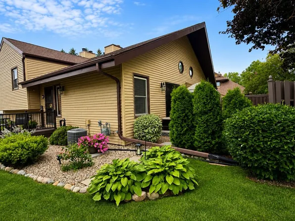 1385 W 18th Ave #2, Oshkosh, WI 54902