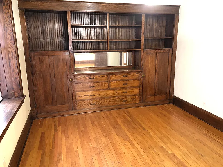 1350 Hewitt Ave — Photo 8