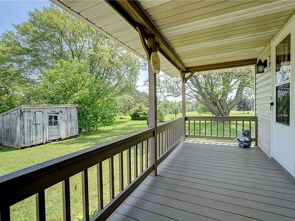 5th image of 413 Wilder Rd