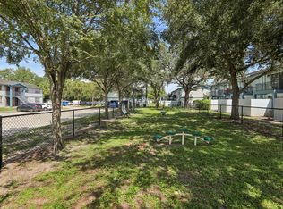 Serenity Lake Apartments, Tampa, FL 33613