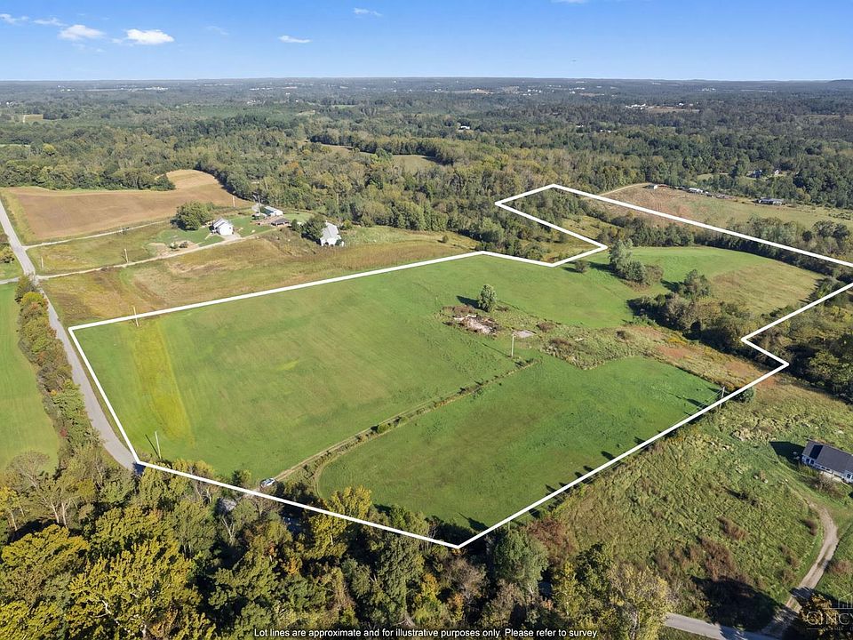 1st image of 126 Robinson Hollow Rd