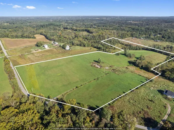 126 Robinson Hollow Rd, West Union, OH 45693