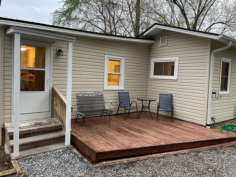 108 Merriman Rd — Photo 10
