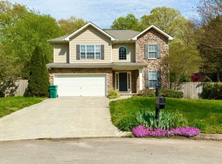1744 Somersby Ln, Knoxville, TN 37922