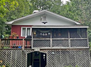 3133 Vance Hill Rd, Newport Center, VT 05857