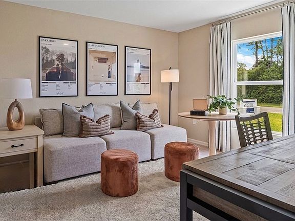 5th image of 8015 Sherwood Cir
