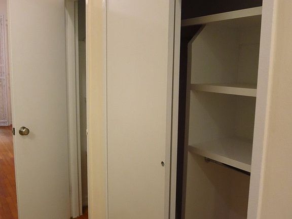 3rd image of 415 E 81st St APT 1b