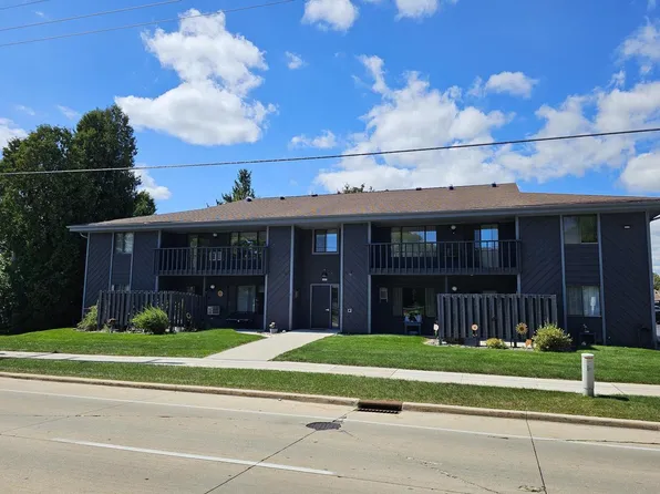 3233 West Meadows COURT #A, Sheboygan, WI 53081