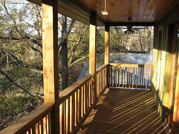 Upper balcony