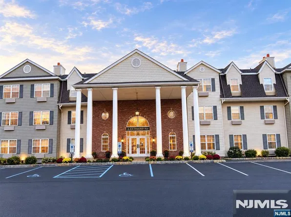 6307 Richmond Road building 6, Uni, West Milford, NJ 07480