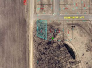 101 Peregrine Ave, Eagle Lake, MN 56024