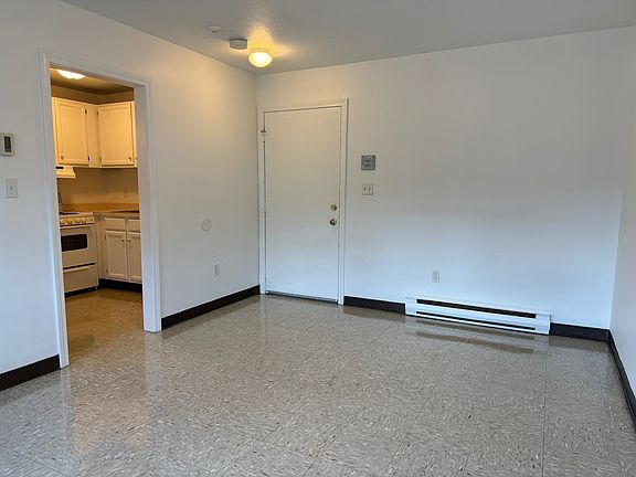 5th image of 19 Main St APT 8