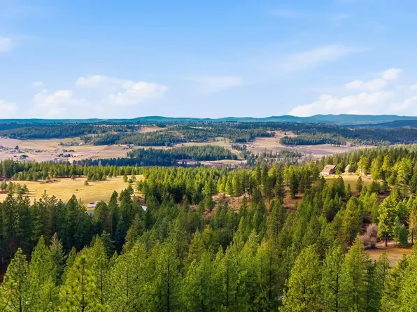 N Timberlane Cir, Mead, WA 99021