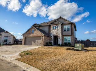 2004 Vineyard Pass, Brenham, TX 77833