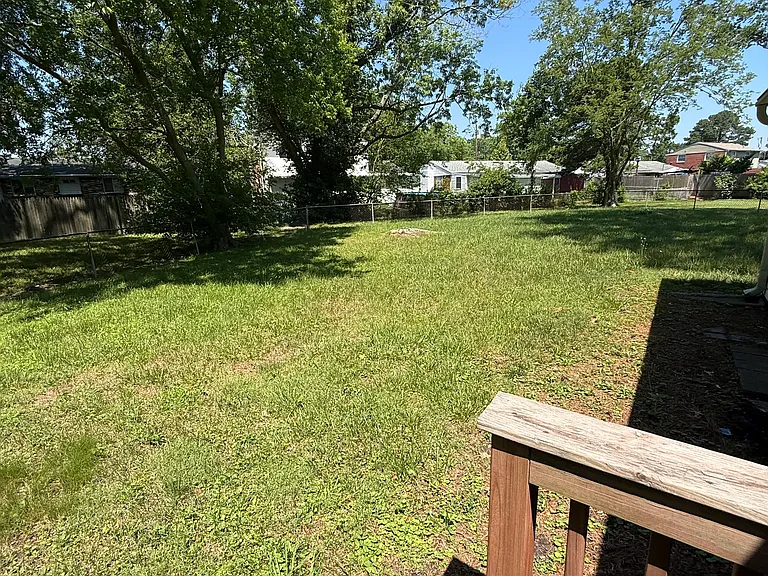 2001 Neville Cir — Photo 10