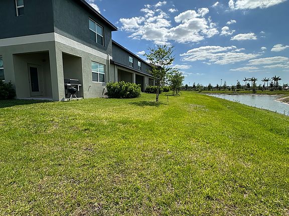 3rd image of 9219 Bonita Mar Dr