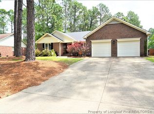 7768 Trappers Rd, Fayetteville, NC 28311