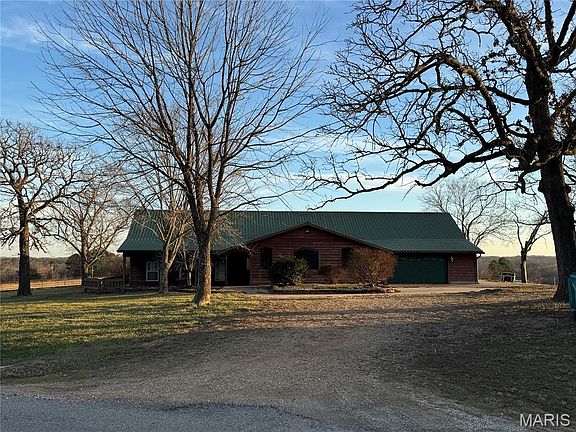 2nd image of 1862 Price Rd