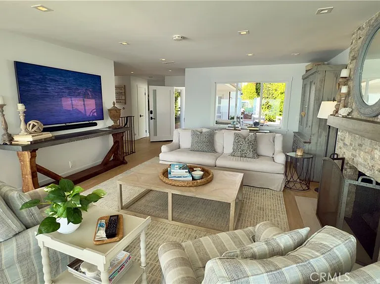7 Camel Point Dr — Photo 6
