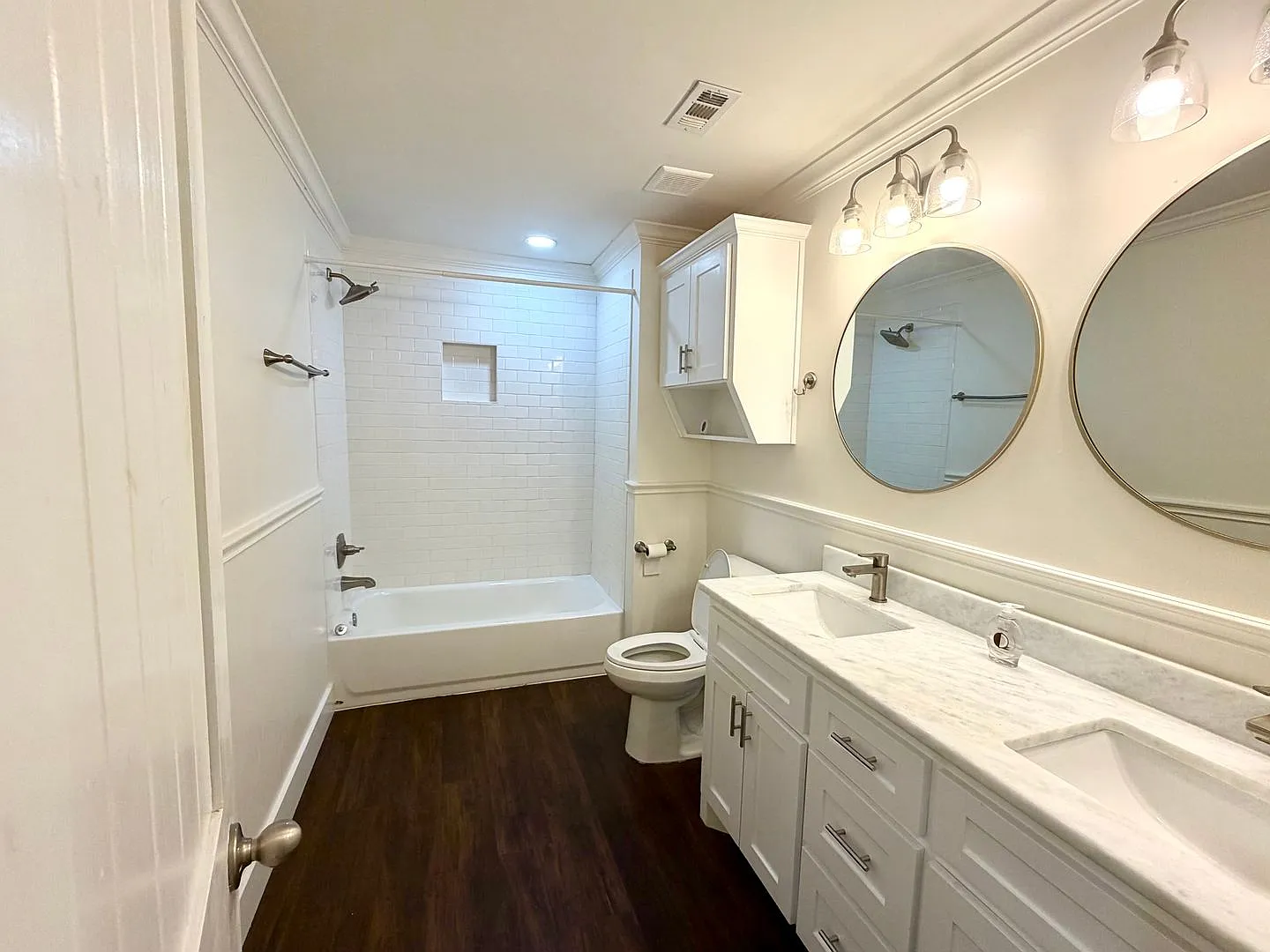 4 Bedroom Home — Photo 4