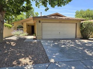 10804 Towne Park Dr NE, Albuquerque, NM 87123